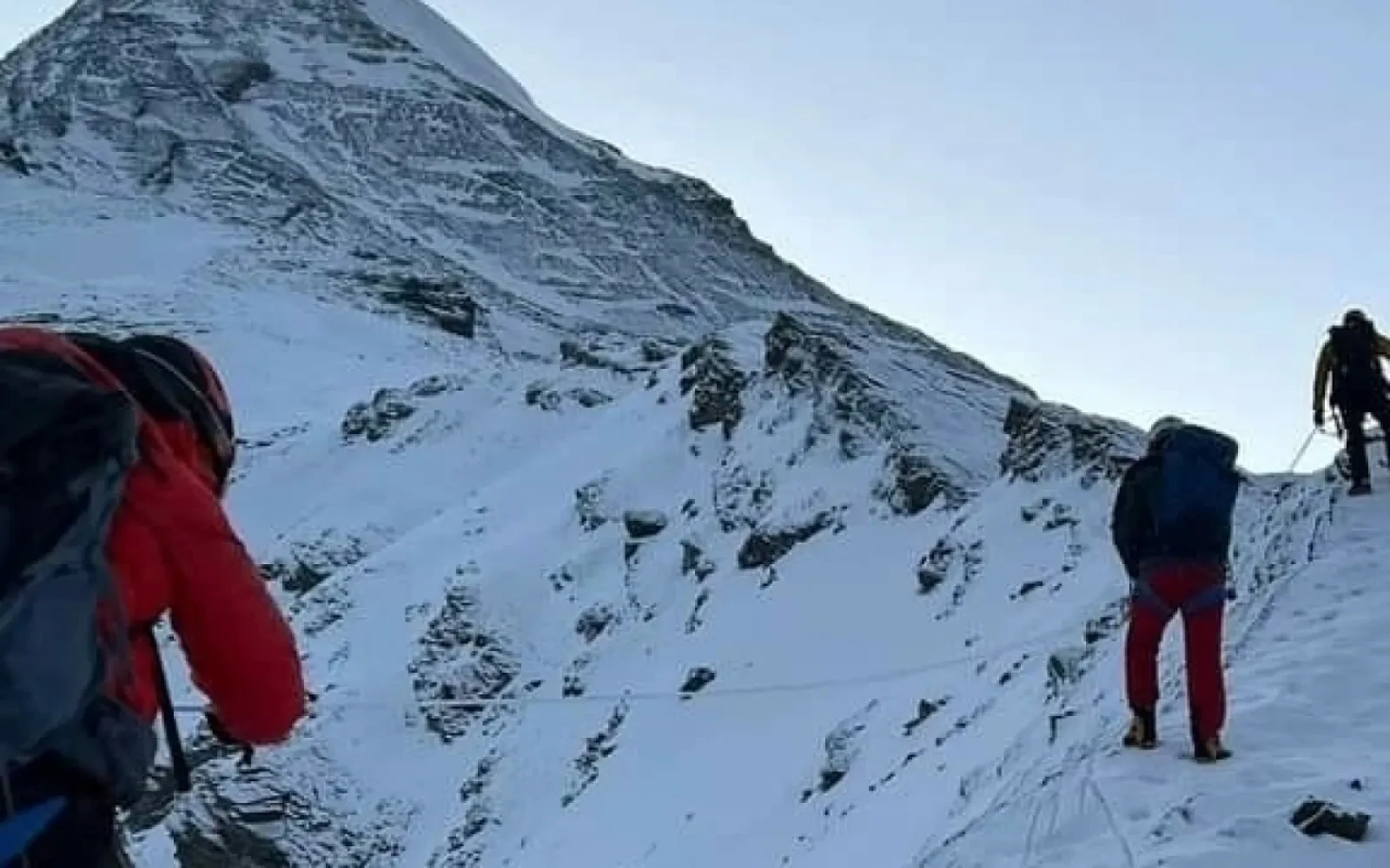 Best Trekking Peaks in Annapurna Region for Beginners